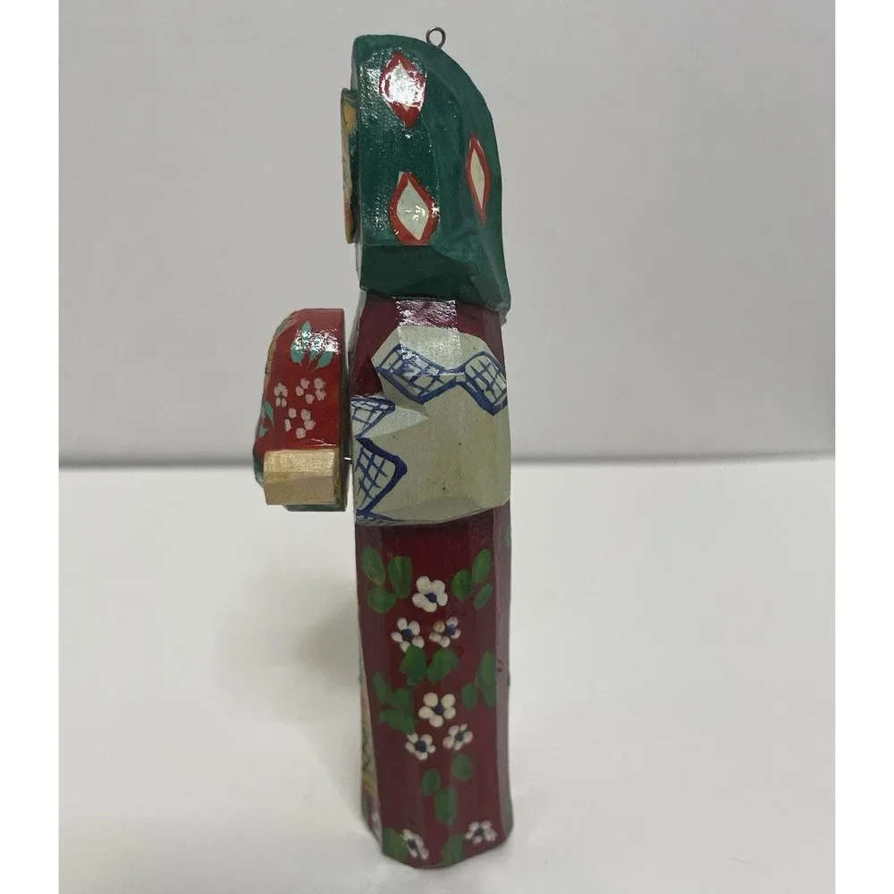 Russian Hand Carved Signed Ceprueb Nocag Mother & Baby Ornament 5